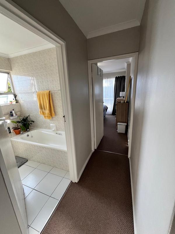 To Let 2 Bedroom Property for Rent in Kenridge Western Cape